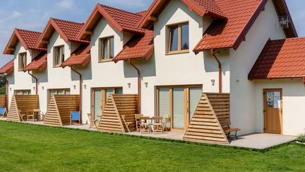 Domki Apartamentowe Dębki (1)
