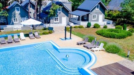 Ośrodek Kolonijno - Wczasowy Mewa (1)