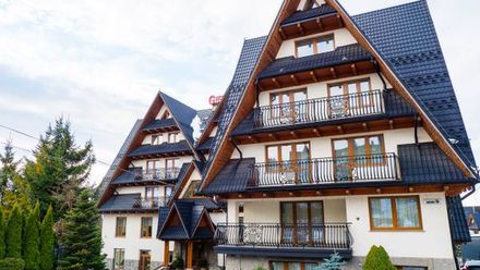 Dom Wczasowy Giewont (1)