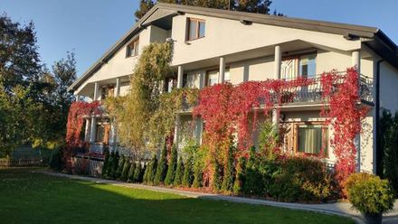 WILLA AMBER ZAKOŚCIELE (1)