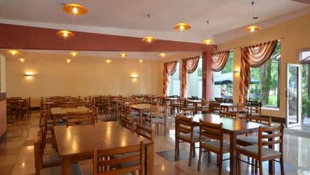 REJAL - Ośrodek Kolonijno - Wypoczynkowy (1)