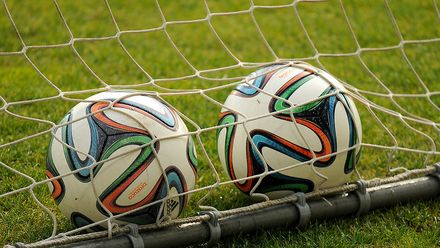 Rozwiąż piątkowy quiz piłkarski! Czy znasz się na transferach?