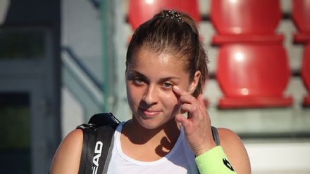 AO: zacięty bój Chwalińskiej. 6:1 w decydującym secie