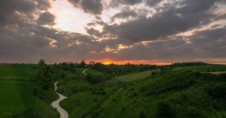 Grodzisko Stradów. Jakie sekrety skrywa największe grodzisko w Polsce?