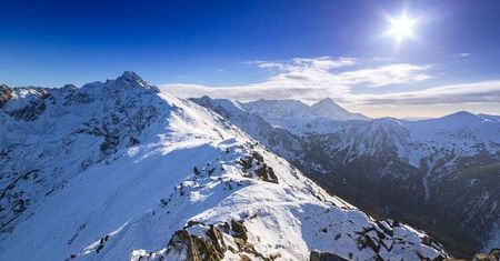 TOP 9 noclegów w górach na Black Week. Tatry, Beskidy i Sudety
