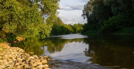 Szukasz ciszy i spokoju? Odkryj piękno nadbużańskiej krainy!
