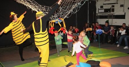 "Co w trawie bzyczy?" w Teatrze Maskarada