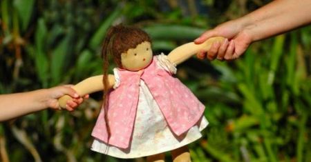 O Ani i jej dwóch domach - bajka terapeutyczna dla dzieci