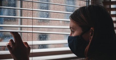 Pandemia COVID-19 a dzieci i młodzież