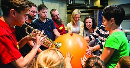 Dlaczego instrumenty grają?