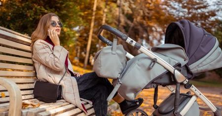 Stylowa mama – jak wybrać modną i funkcjonalną torebkę na co dzień?