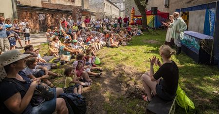 Baśniowy Pasaż Róży: spektakle i warsztaty dla dzieci