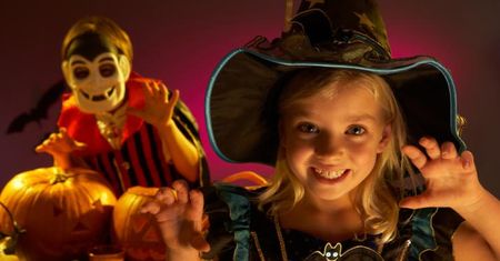 Halloween - menu, dekoracje i zabawy dla dzieci