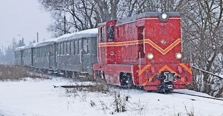 Stacja Muzeum - mikołajki z wąskotorówką 2019