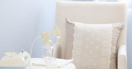 Laktator  – pomocnik, który dba, by laktacja była udana