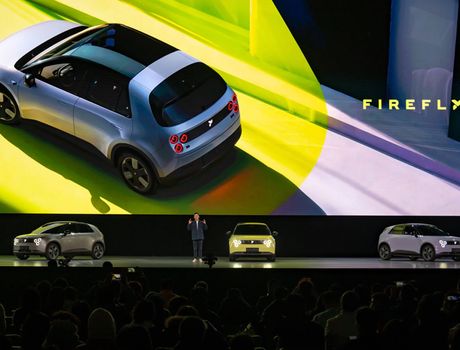 firefly europa kiedy