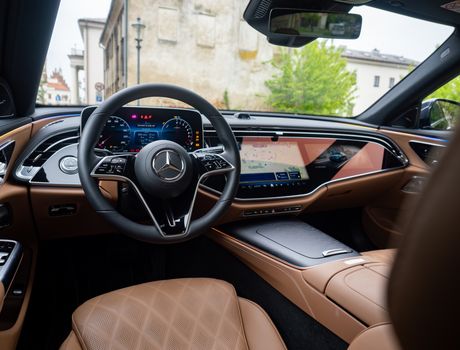 Mercedes Klasa E