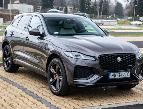 Jaguar F-Pace 2022 R-Dynamic Black P250