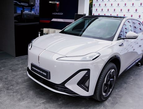 hongqi ehs5