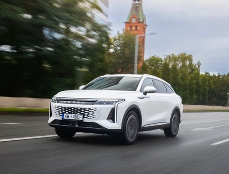 Omoda 9 Super Hybrid