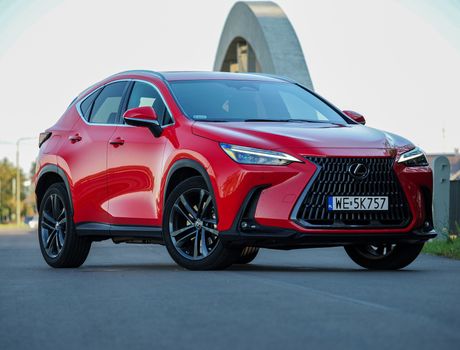 Lexus NX