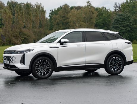 Omoda 9 Super Hybrid
