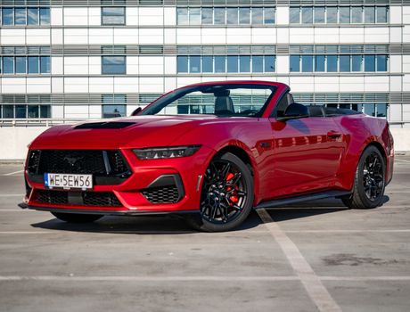 Ford Mustang Convertible