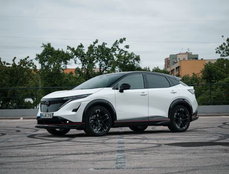 Nissan Ariya Nismo test