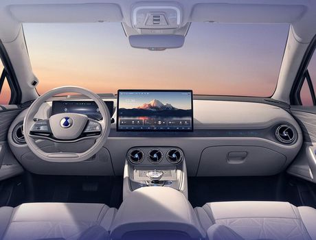 denza z9 gt wnętrze