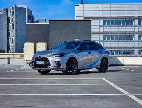 Lexus RX 500h