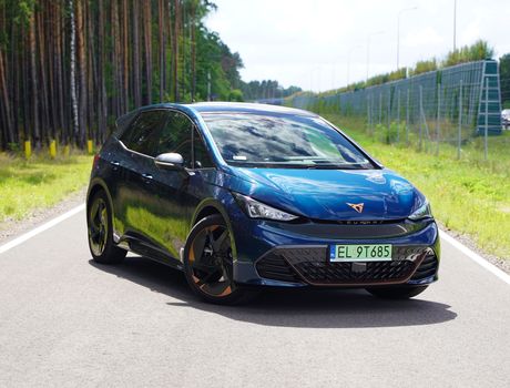 Cupra Born