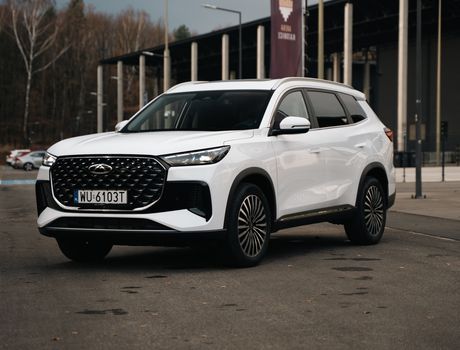 Chery Tiggo 8
