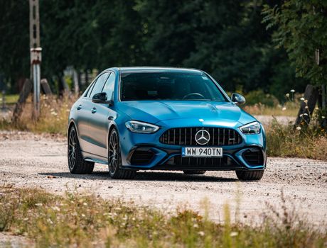 Mercedes-AMG C 63 S E Performance 4MATIC+