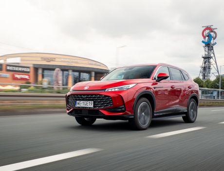 MG HS PHEV
