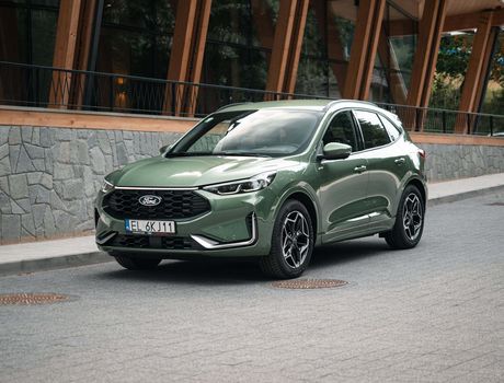 ford puma i ford kuga 2025