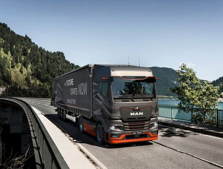 MAN e-TGX