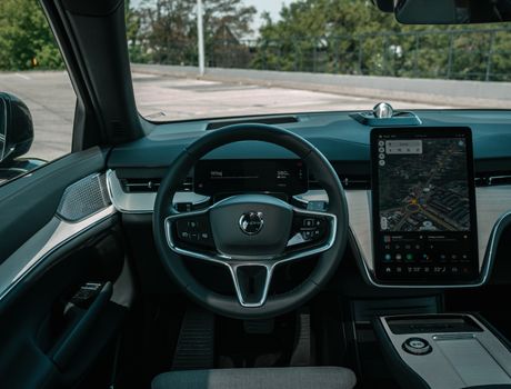 Volvo lista komend głosowych nawigacja, multimedia, klimatyzacja, połączenia