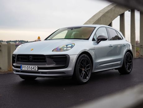 Porsche Macan T
