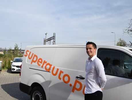 Hubert Grzesiak dyrektor sprzedaży