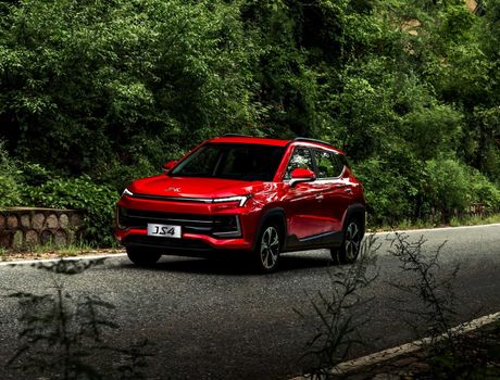 JAC JS4