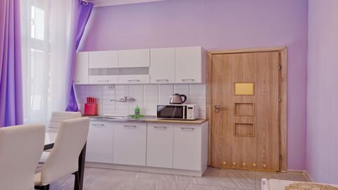 Apartament 4-osobowy Komfort z własną kuchnią z 1 pomieszczeniem sypialnianym (możliwa dostawka)