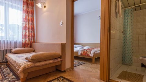 Apartament 3-osobowy Classic Standard z 2 pomieszczeniami sypialnianymi