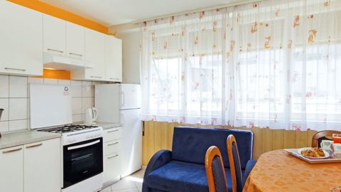 Apartament 5-osobowy z klimatyzacją na piętrze z 2 pomieszczeniami sypialnianymi