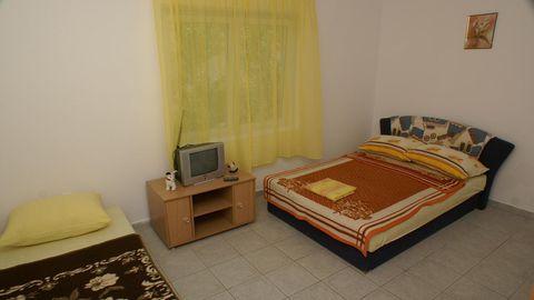 Apartament 3-osobowy z tarasem z widokiem na morze z 1 pomieszczeniem sypialnianym AS-2784-c