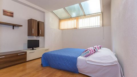 Apartament 5-osobowy z klimatyzacją z tarasem z 1 pomieszczeniem sypialnianym A-12336-a