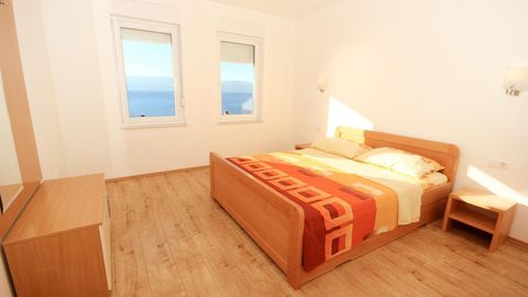 Apartament 4-osobowy z klimatyzacją z widokiem na morze z 1 pomieszczeniem sypialnianym A-9437-h