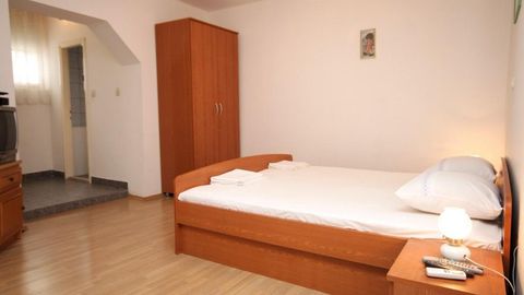 Apartament 3-osobowy z klimatyzacją z widokiem na morze z 1 pomieszczeniem sypialnianym AS-6696-c