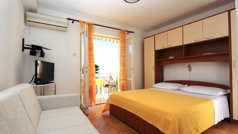 Apartament 3-osobowy z klimatyzacją z widokiem na morze z 1 pomieszczeniem sypialnianym AS-4332-a