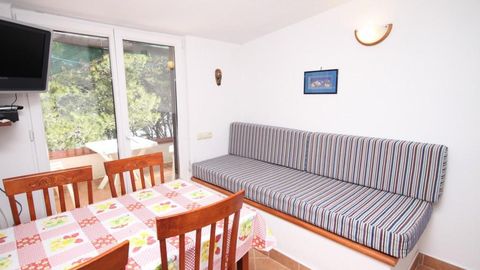 Apartament 4-osobowy z klimatyzacją z widokiem na morze z 1 pomieszczeniem sypialnianym A-8729-a