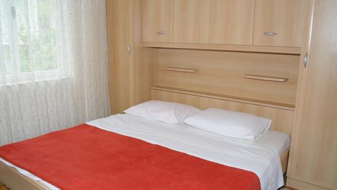 Apartament 4-osobowy z klimatyzacją z widokiem na morze z 1 pomieszczeniem sypialnianym A-2731-b